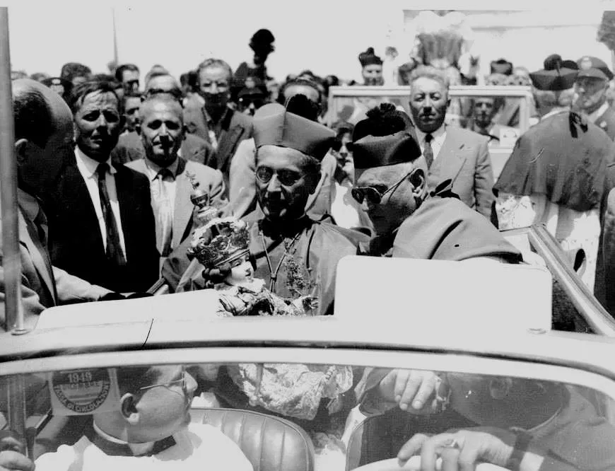 06_1555415_704341639586471_1798870352_1948