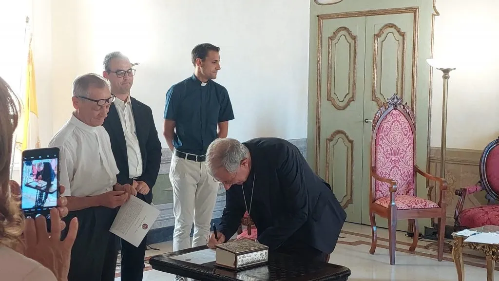 WhatsApp Image 2022-08-28 at 01.21.45